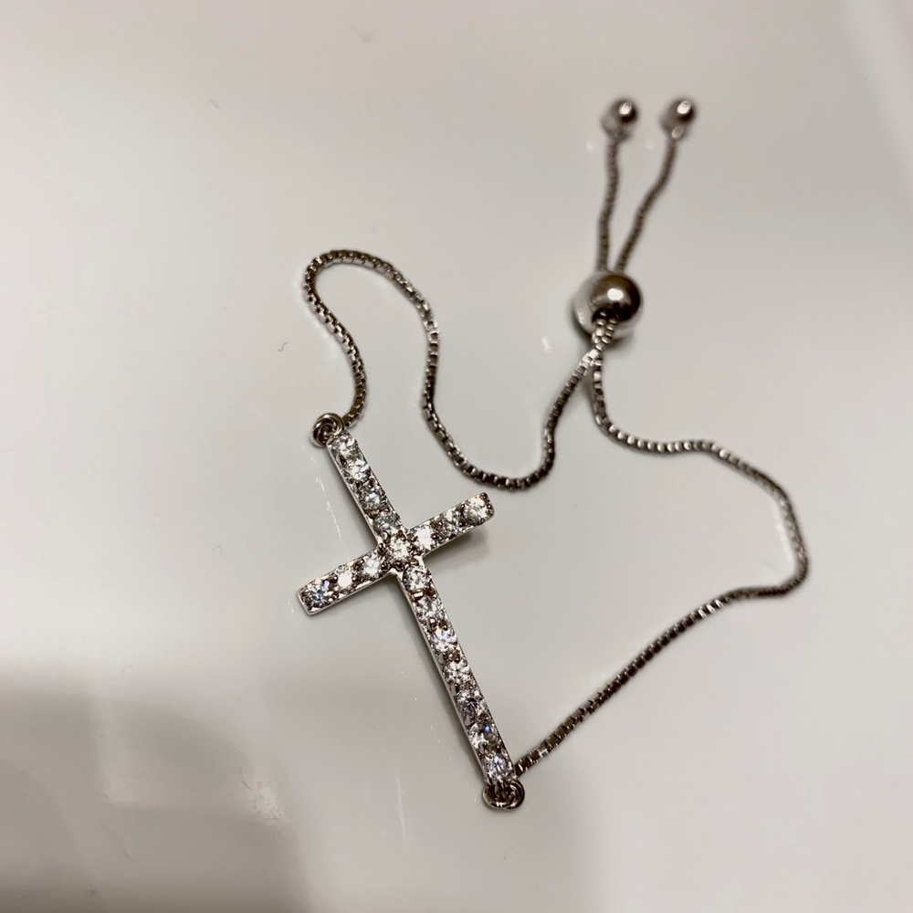 Cross bracelet